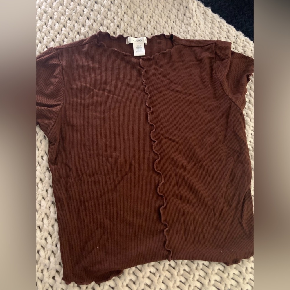 Bozzolo Chocolate Ribbed Top with Wavy Hem